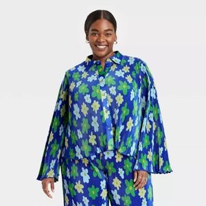 Sammy B Women's Plus Size Cropped Button-Down Shirt - Blue Floral 4X